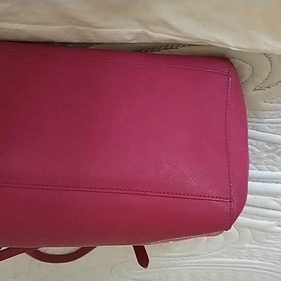 Authentic Tory Burch purse - Picture 5 of 7